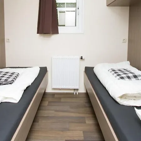 Vakantiecentrum De Ullingse Bergen Camping 3*