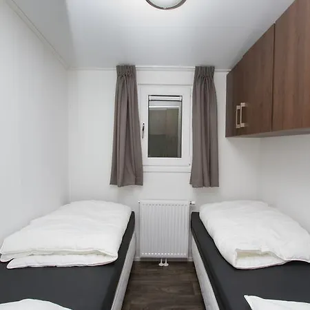 Vakantiecentrum De Ullingse Bergen Camping 3*