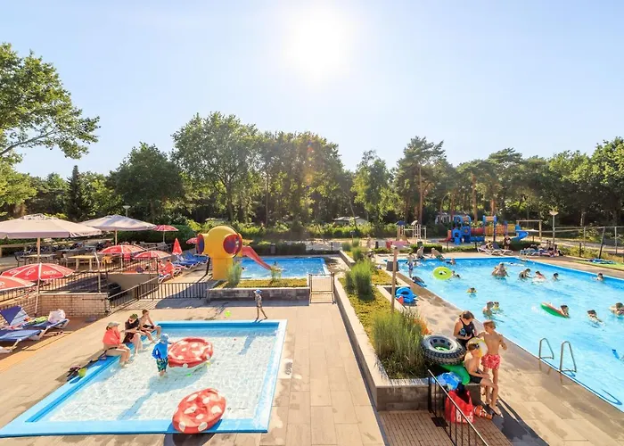 Vakantiecentrum De Ullingse Bergen Campsite 3*